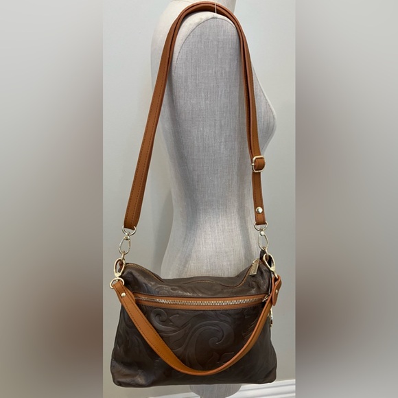 VALENTINA SHOULDER BAG - Picture 1 of 6